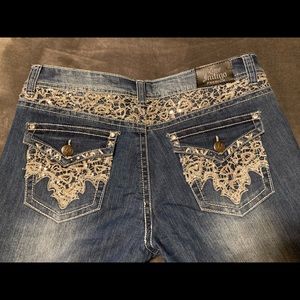 Love Indigo Premium Womens Jeans Size 8 LIKE NEW!